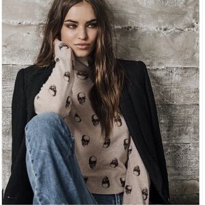 360 Cashmere Skull Graphic Intarsia Crewneck Long Sleeve Knit Sweater Tan Small